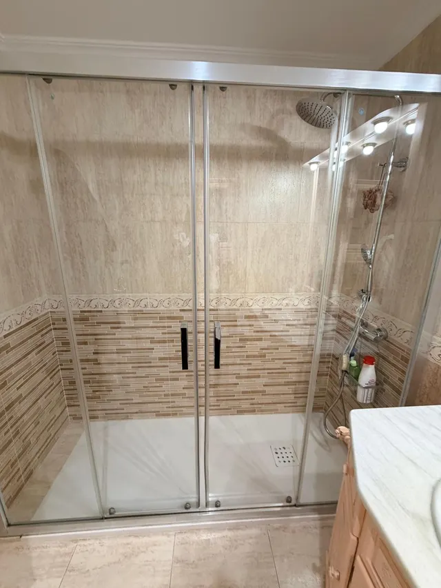 Piso 5 habitaciones 196m² en venta - Valdepasillas — 36