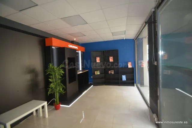 Alquiler de local comercial en el centro de Orihuela, con 11 - foto 4