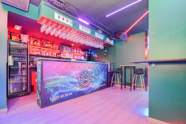 Pub en pleno centro de Granada ¿Eres un emprendedor apasionado por la hostelería? — 22
