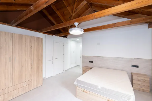 Casa de esquina con excelentes calidades a 5 minutos de Granada — 13