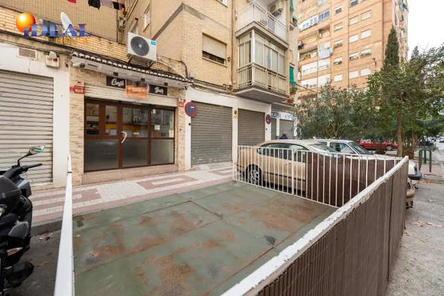✨ ¡OPORTUNIDAD ÚNICA EN EL ZADÍN! ✨  Local Reformado de 45 m2 con Gran Potencial — 20