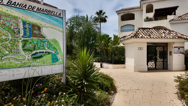 Exclusiva vivienda en Residencial Vista Hermosa | Urbanización Bahía de Marbella — 33
