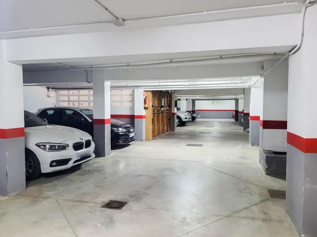 Plaza de parking a la venta en zona Camí Fondo de Martorell — 17
