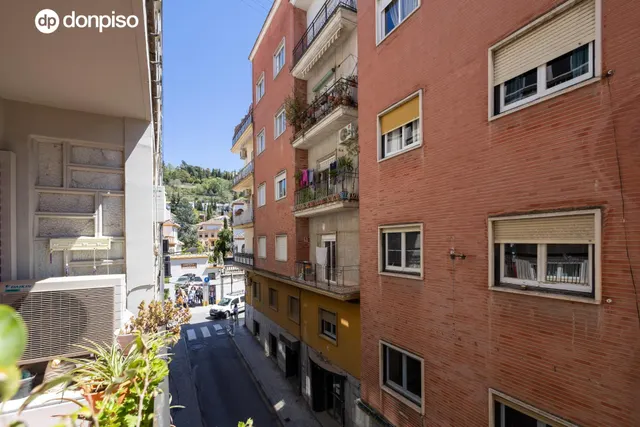 Piso 4 habitaciones 105m² en venta - Realejo — 30