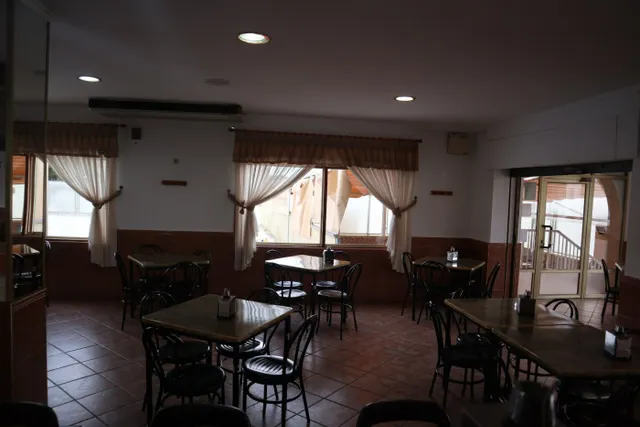 ESPECTACULAR COMPLEJO DE HOSTELERÍA EN PLENO FUNCIONAMIENTO — 11