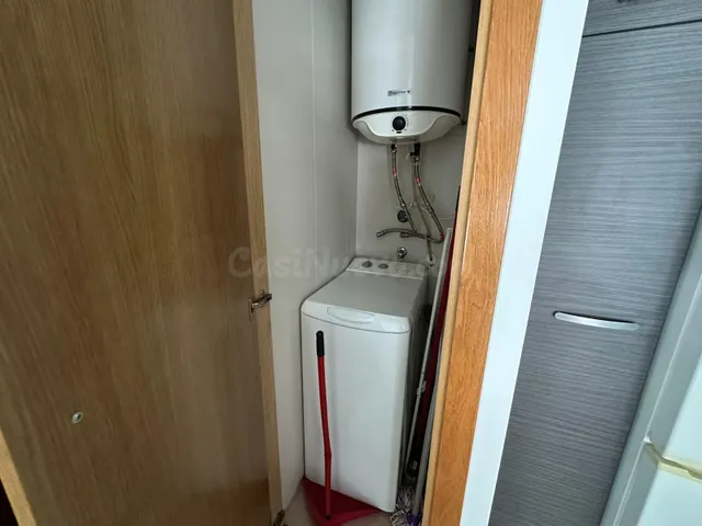 ALQUILER DE SEPTIEMBRE A JUNIO - Acogedor piso de una habita - foto 5