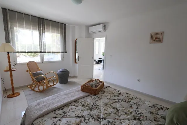 Torrevieja Avda de la Libertad, apartamento en planta 1ª frente al nuevo centro comercial del puerto — 20
