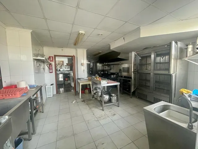Local Comercial en primera linea Playa del Cura / licencia de restaurante — 14
