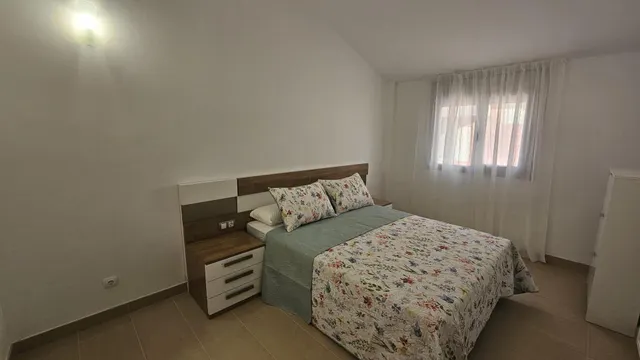 Oportunidad de Inversión: Moderno Piso en San Antonio, Telde — 9