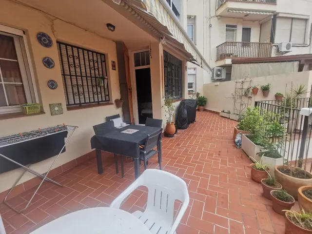 Piso de 3 habitaciones con ascensor en el centro de Cornellà — 6