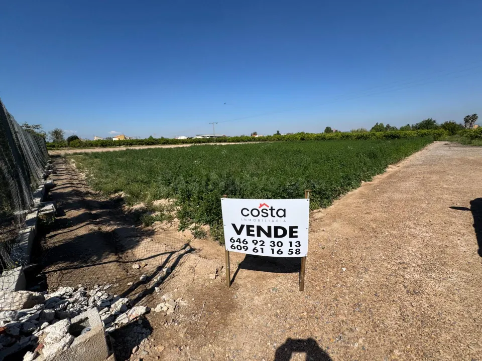 Parcela rústica a la venta en Puente Tocinos