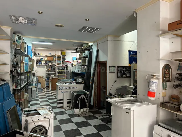 LOCAL EN VENTA O ALQUILER EN ZONA PROXIMA AL MERCADO DE ABAS - foto 5