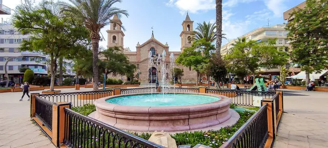 Nuevo apartamento a tan solo 450 m del mar con piscina y aparcamiento!!! — 30