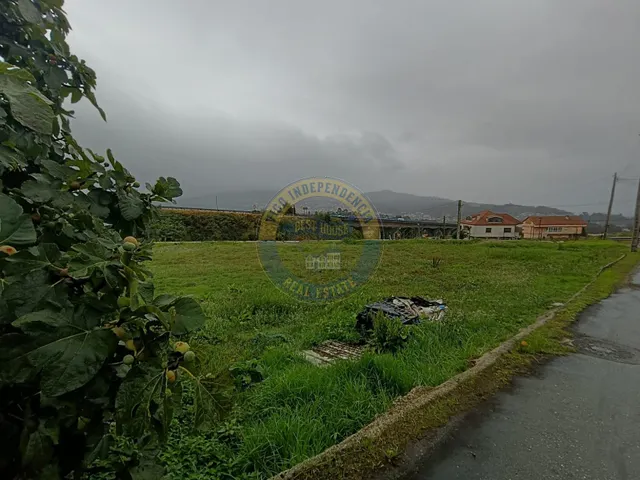Terreno edificable en Beade (Vigo) con vistas panorámicas. — 15