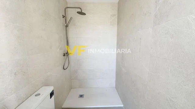 ¡Calidad, luz y mar: el equilibrio perfecto en Montemar! — 42