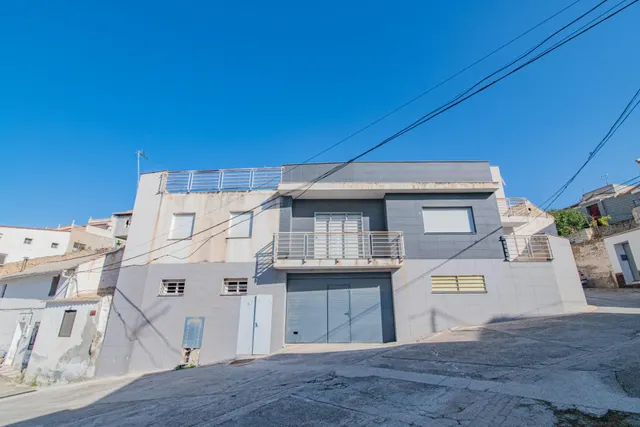 EDIFICIO EN VENTA EN MORALEDA DE ZAFAYONA — 5
