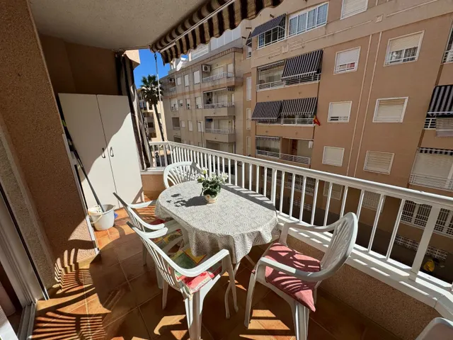 Apartamento 2 habitaciones 81m² en venta - Pueblo — 18