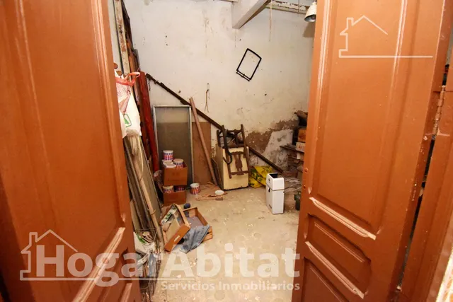 AMPLIA CASA CON 2 TERRAZAS CERCA DEL CENTRO — 29