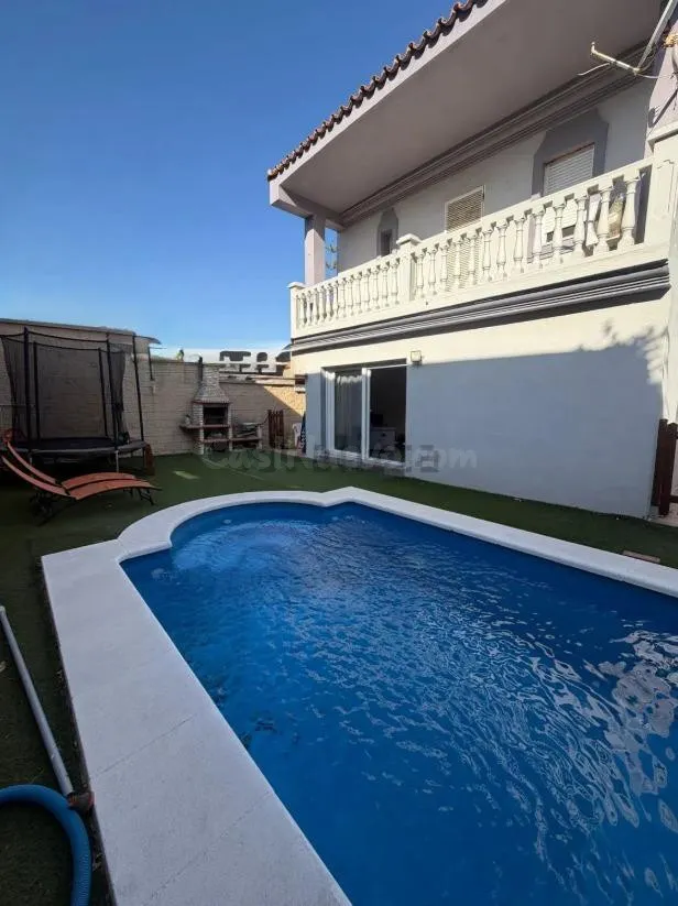 VENTA DE CHALET INDEPENDIENTE EN SAN GARCÍA, ALGECIRAS