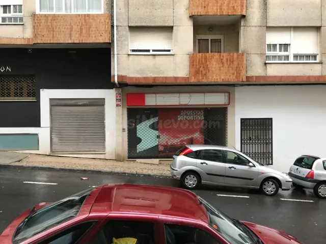 Local en el centro de Boiro