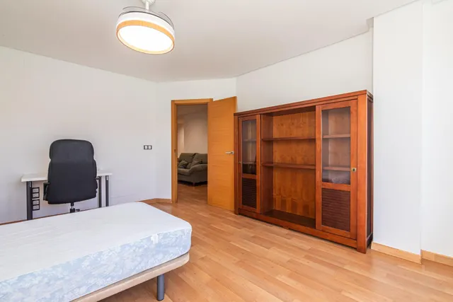 FANTASTICA VIIVENDA DE 4 DORMITORIOS EN SAN VICENTE del RASPEIG — 19