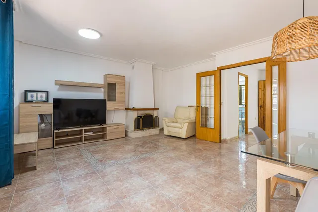 Dúplex con garaje privado y piscina comunitaria en Los Rectores. — 6