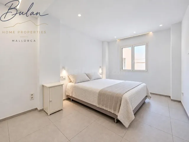 Planta baja a 150 metros del mar en el exclusivo Puerto de A - foto 2