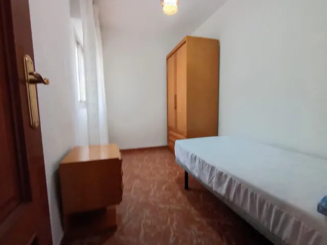 Piso junto a la estación de trenes!!! — 12