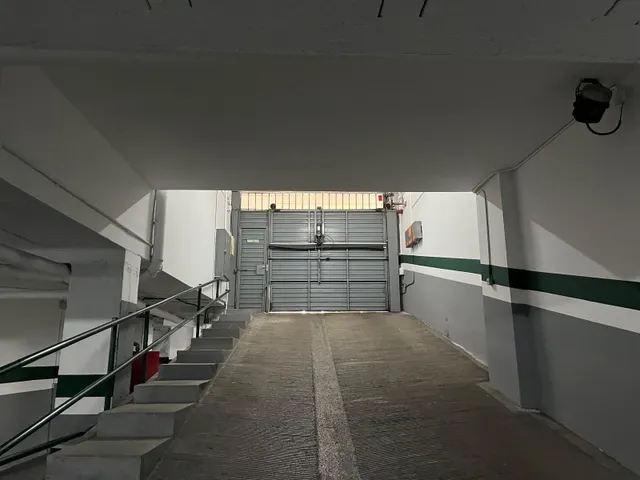Plaza de parking en venta en calle Sardenya, Barcelona: 7,09 m2 en sótano con fácil acceso — 6
