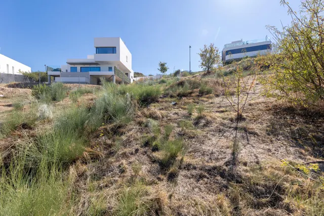 PARCELA RESIDENCIAL CON PROYECTO Y LICENCIA PARA CONSTRUIR Y - foto 4