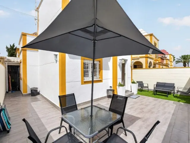 Casa 3 habitaciones en venta - Carrefour — 24