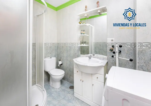 Casa en venta en Armilla — 10