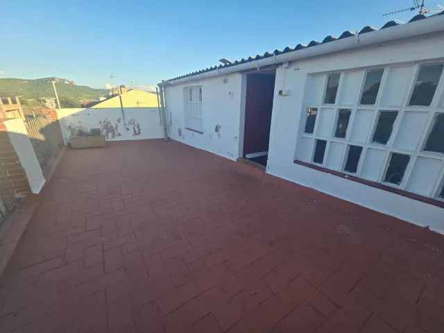 Gran Oportunitat! Pis amb Box per a 2 Cotxes i Trasters a Vilanova del Camí — 33