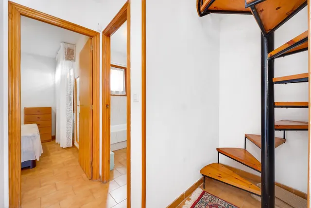 Bungalow de 3 dormitorios con piscina comunitaria en la playa de Los Locos — 23