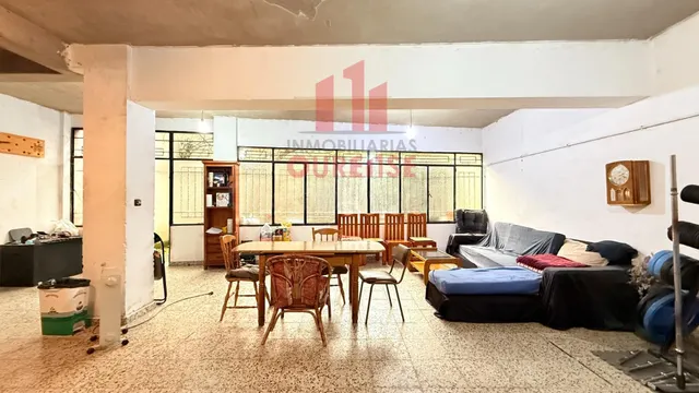 LOCAL CON JARDÍN EN SEMISÓTANO PRÓXIMO AL AUDITORIO DE OUREN - foto 4