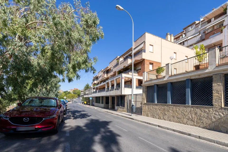Piso 4 habitaciones 129m² en venta - El serrallo