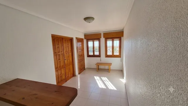 Apartamento 1 habitación 32m² en venta - Mercado — 10