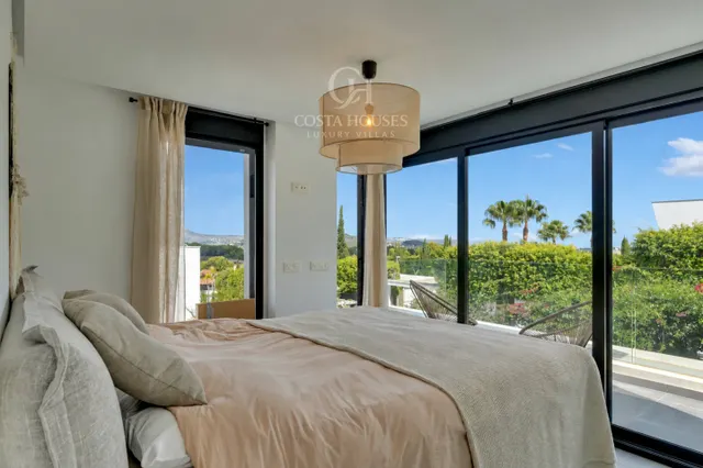 Villa aurena · arquitectura contemporanea, luz y calma mediterranea en javea — 8