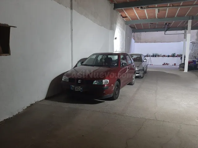 Local Comercial con grandes posibilidades en la zona centro - foto 3