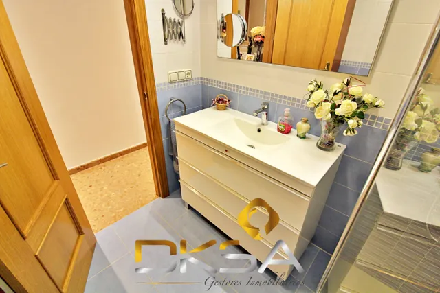 123 m2, terraza, garaje y trastero en el grao de Castellón — 28