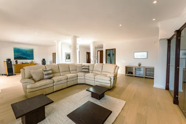 Chalet 4 habitaciones 667m² en venta - Costa del Sol — 6