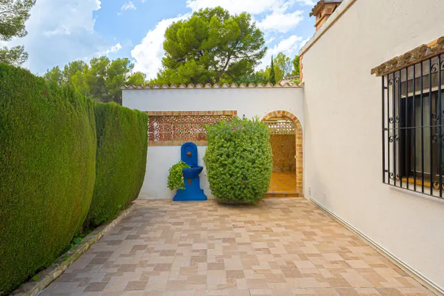 Villa Montgó. Villa tradicional en venta en las laderas del Montgó, entre Dénia y Jávea. — 47