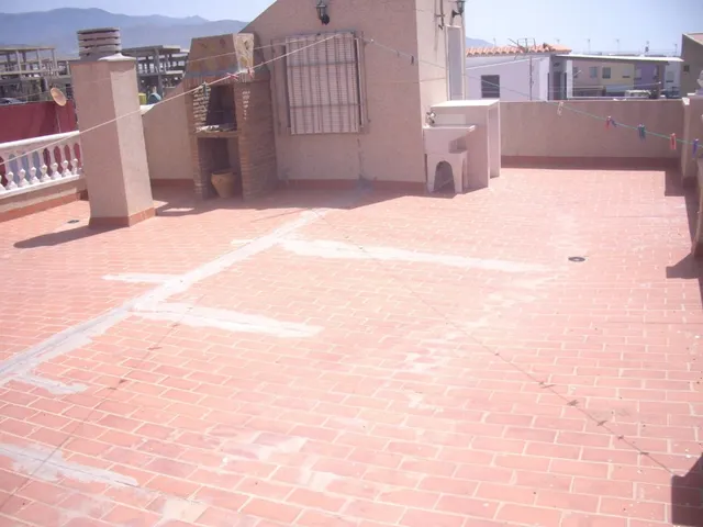 MAGNIFICA VIVIENDA EN VENTA EN ADRA — 11