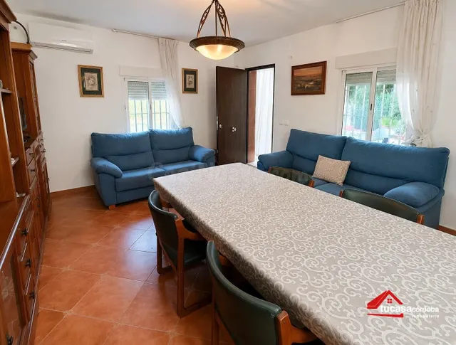 ESPACIO, PISCINA Y PRIVACIDAD: Casa con parcela de 850 m2 en - foto 3