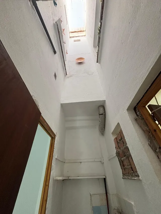 Apartamento a reformar en el Casco Antiguo de Estepona – Ideal para inversión — 11