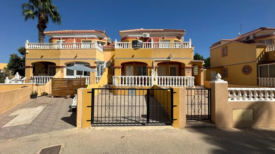 Casa 2 habitaciones 86m² en venta - La Regia