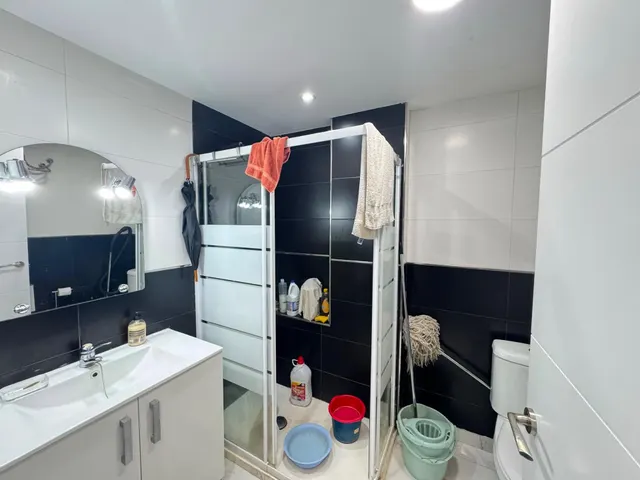 Estudio reformado a unos metros de la playa — 6