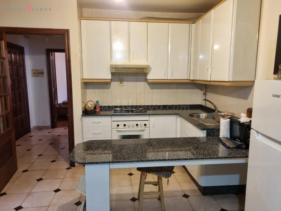 PISO EN VENTA EN AVDA. SANTIAGO (A ESTRADA)