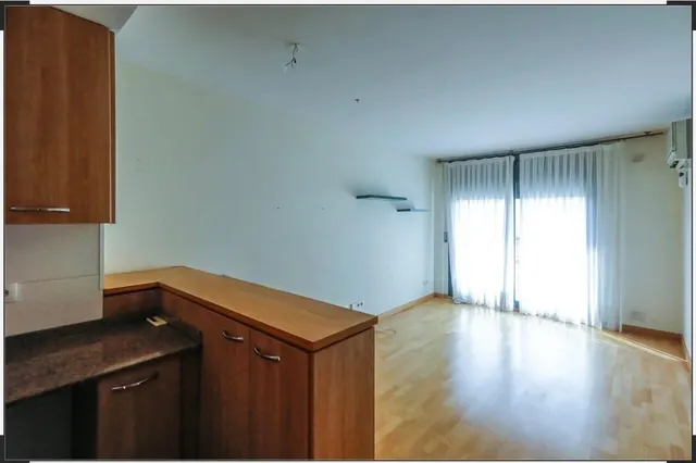 ÁTICO DÚPLEX CON TERRAZA, PARKING Y TRASTERO EN EL CORAZÓN DE SABADELL. — 7