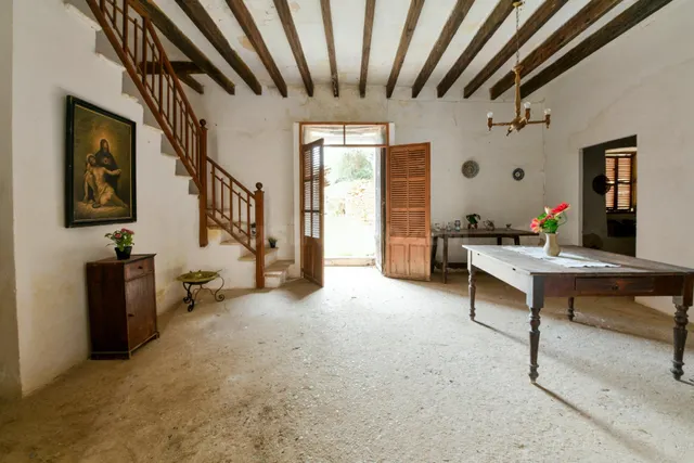 Planta baja en casa de pueblo tradicional en Biniali